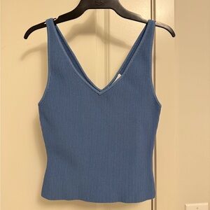 Aritzia Babaton Ribbed V-Neck Knit Tank – Blue (Medium)